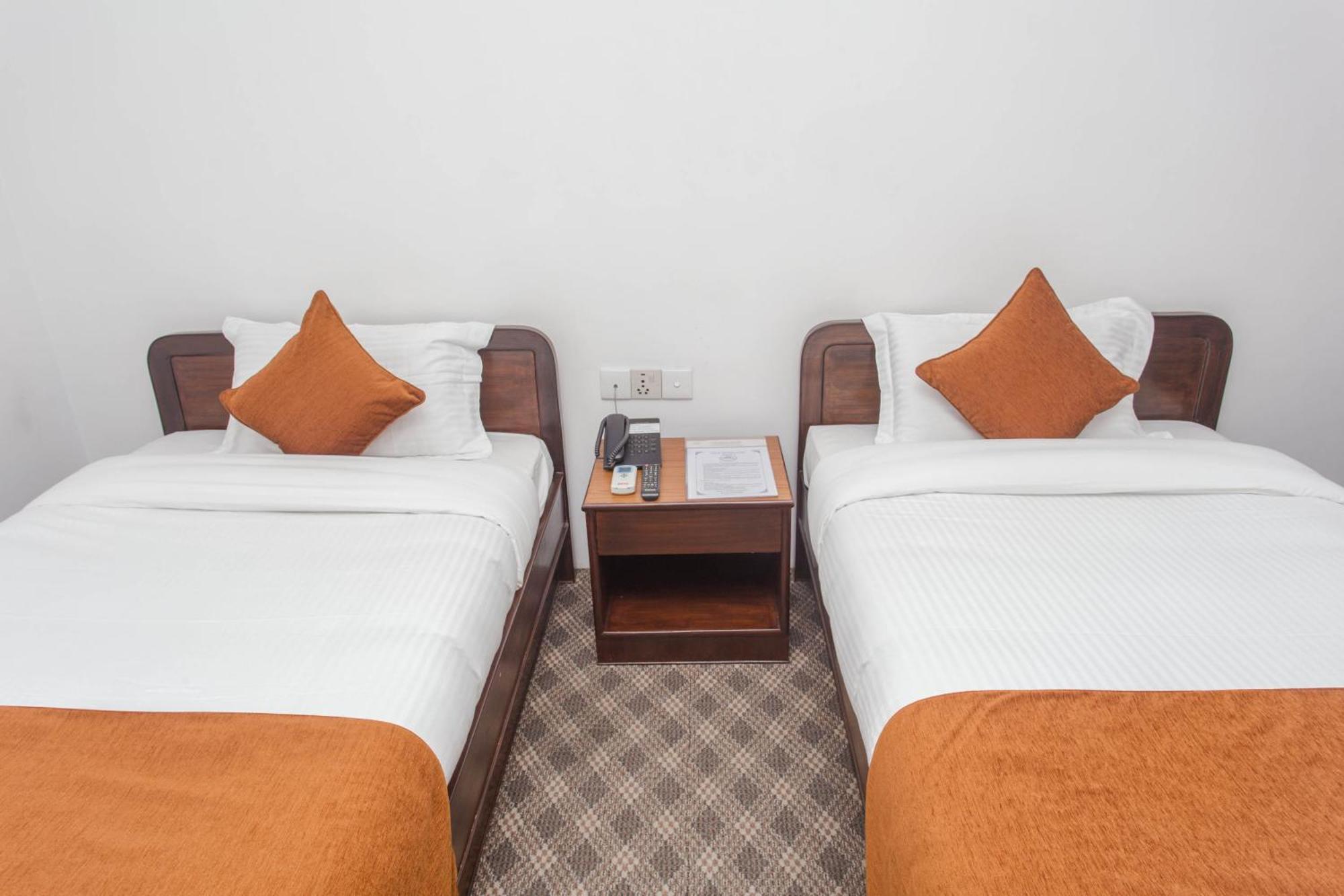 Fuji Hotel Katmandou Extérieur photo