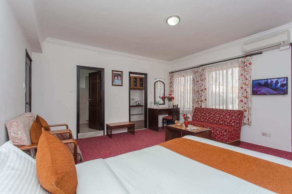 Fuji Hotel Katmandou Extérieur photo