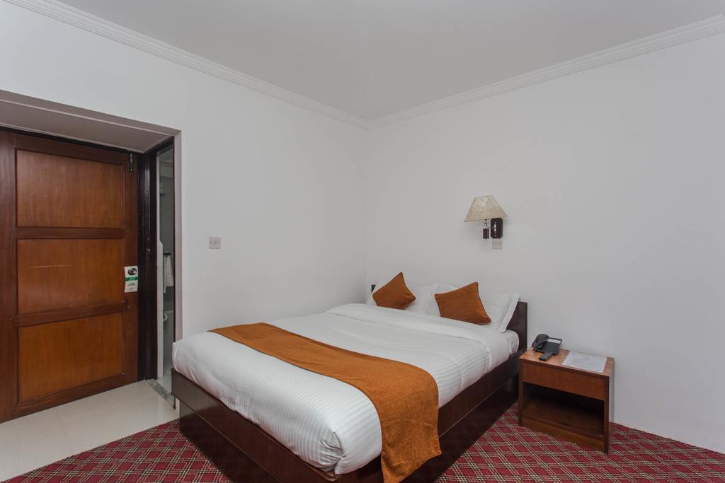 Fuji Hotel Katmandou Extérieur photo