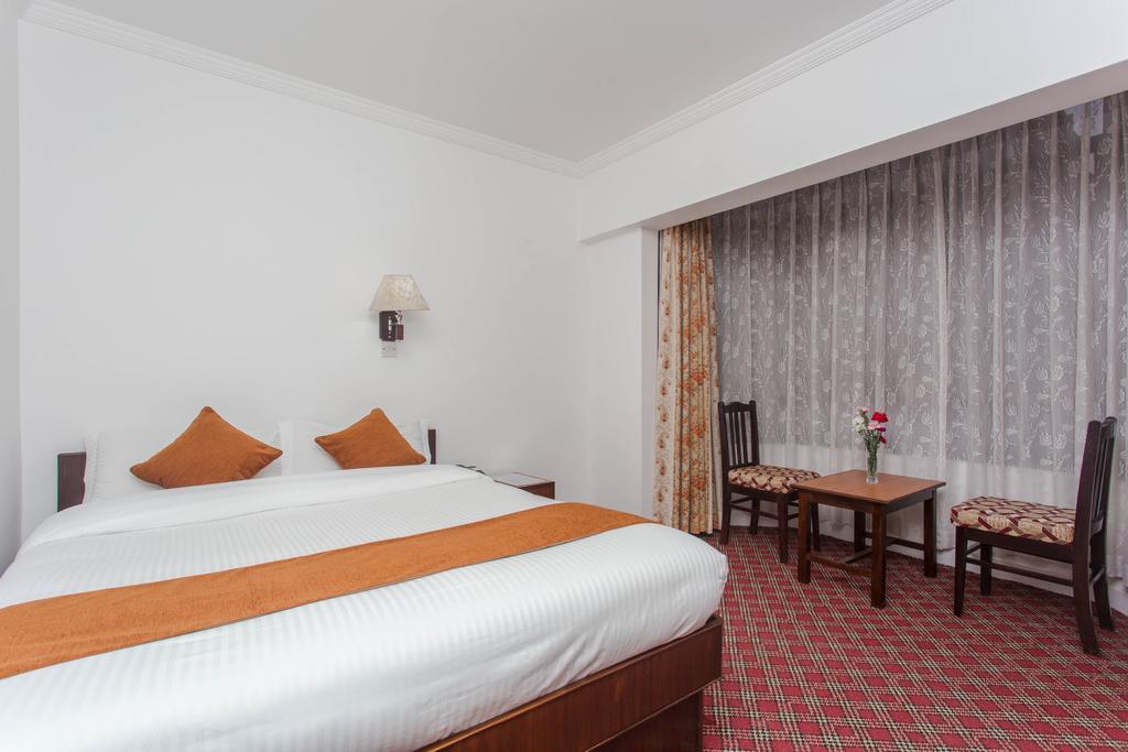 Fuji Hotel Katmandou Extérieur photo